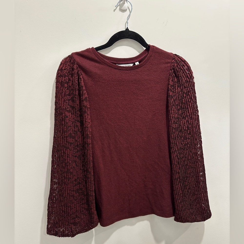 NAF‎ NAF size xs SUPER SOFT Elegant Burgundy Women's Top NWT